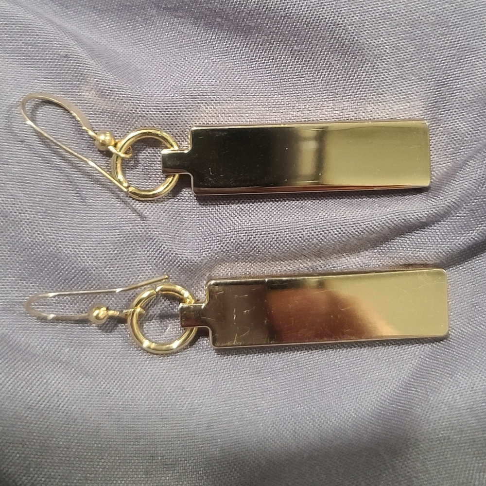 FIRM Henri Bendel Drop Dangle Earrings
